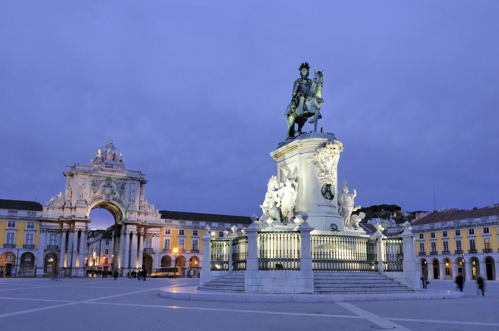 commerce-square-lisbon-portugal_980x650