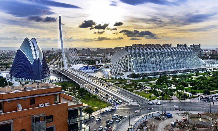 spain-valencia-city-of-arts-and-sciences